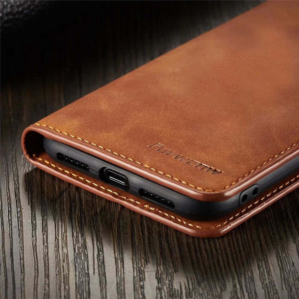 SmartCarry Deluxe Wallet Case with Magnetic Closure and Hands-Free Stand