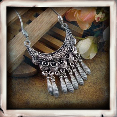 CALIPSO - Carved Flower&Moon Pendant - Indigo-Temple