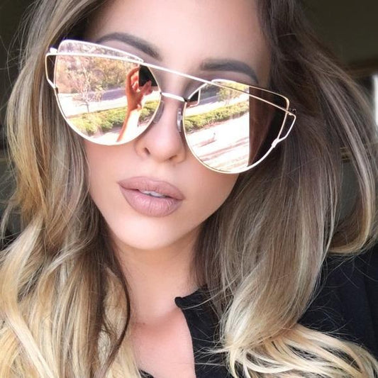 Retro Cat-Eye Women's Sunglasses - Indigo-Temple