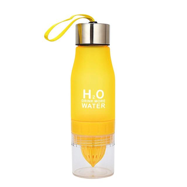 Lightweight Lemon Infuser Travel Bottle (650ML)
