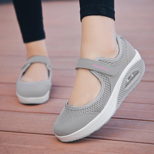 Super Soft Women's Walking Shoes
