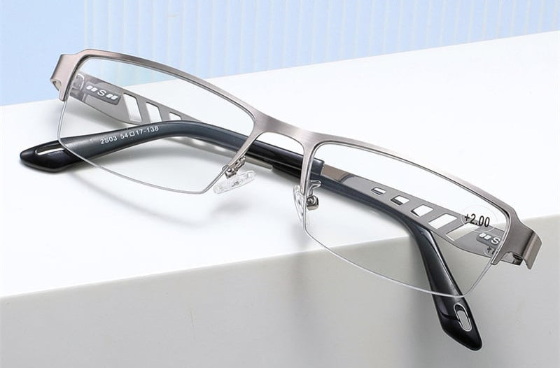 Ultra-Light Photochromic Crystal-Clear Vision Reading Glasses