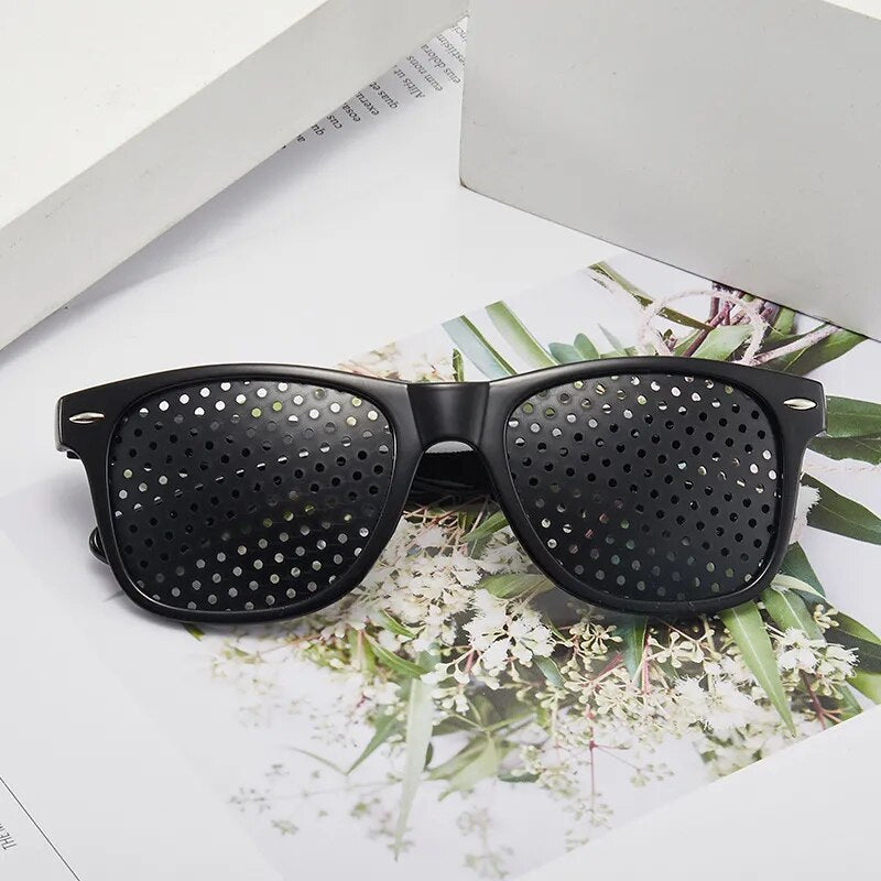 Anti-myopia Pinhole Vision Correction Glasses