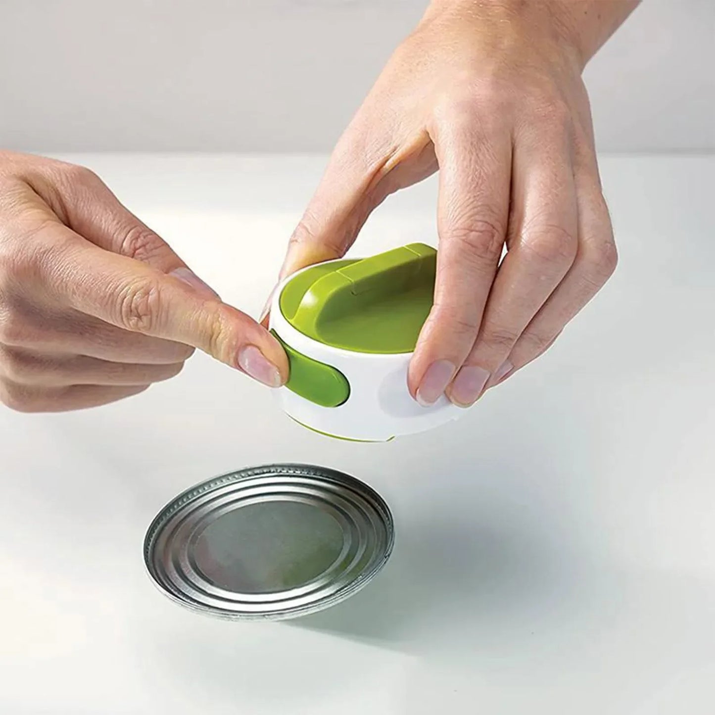 ComfortGrip Effort-Saving Manual Can Opener with Easy-Turn Design