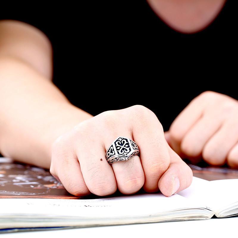 Templar-    Antiqued Ring - Indigo-Temple